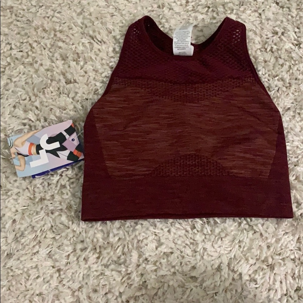 sports bra